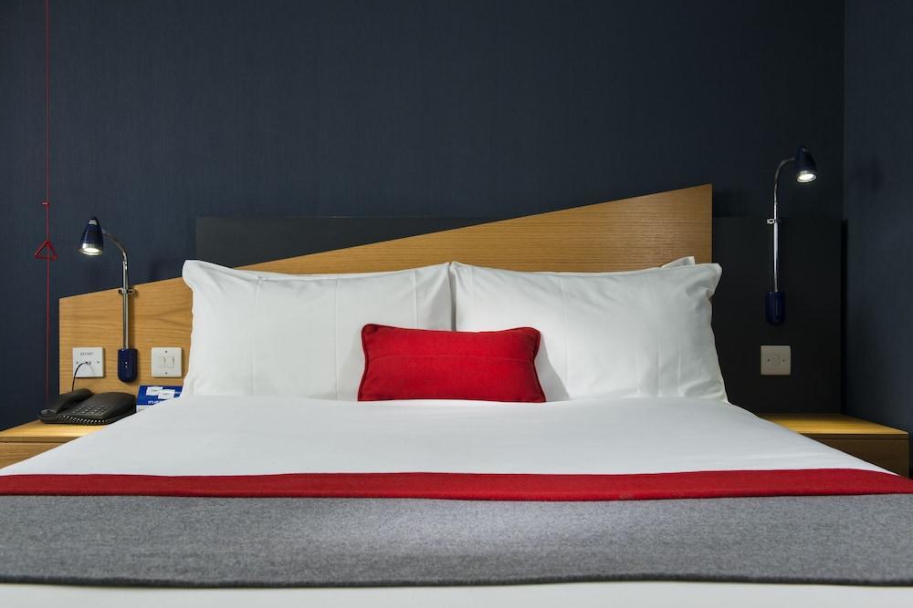 Holiday Inn Express Stoke-On-Trent By Ihg Dış mekan fotoğraf
