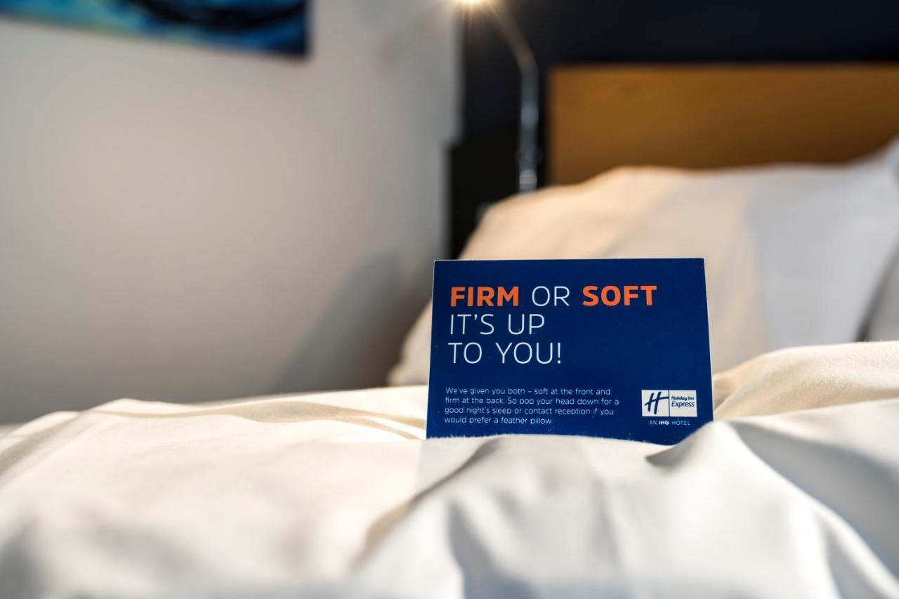 Holiday Inn Express Stoke-On-Trent By Ihg Dış mekan fotoğraf
