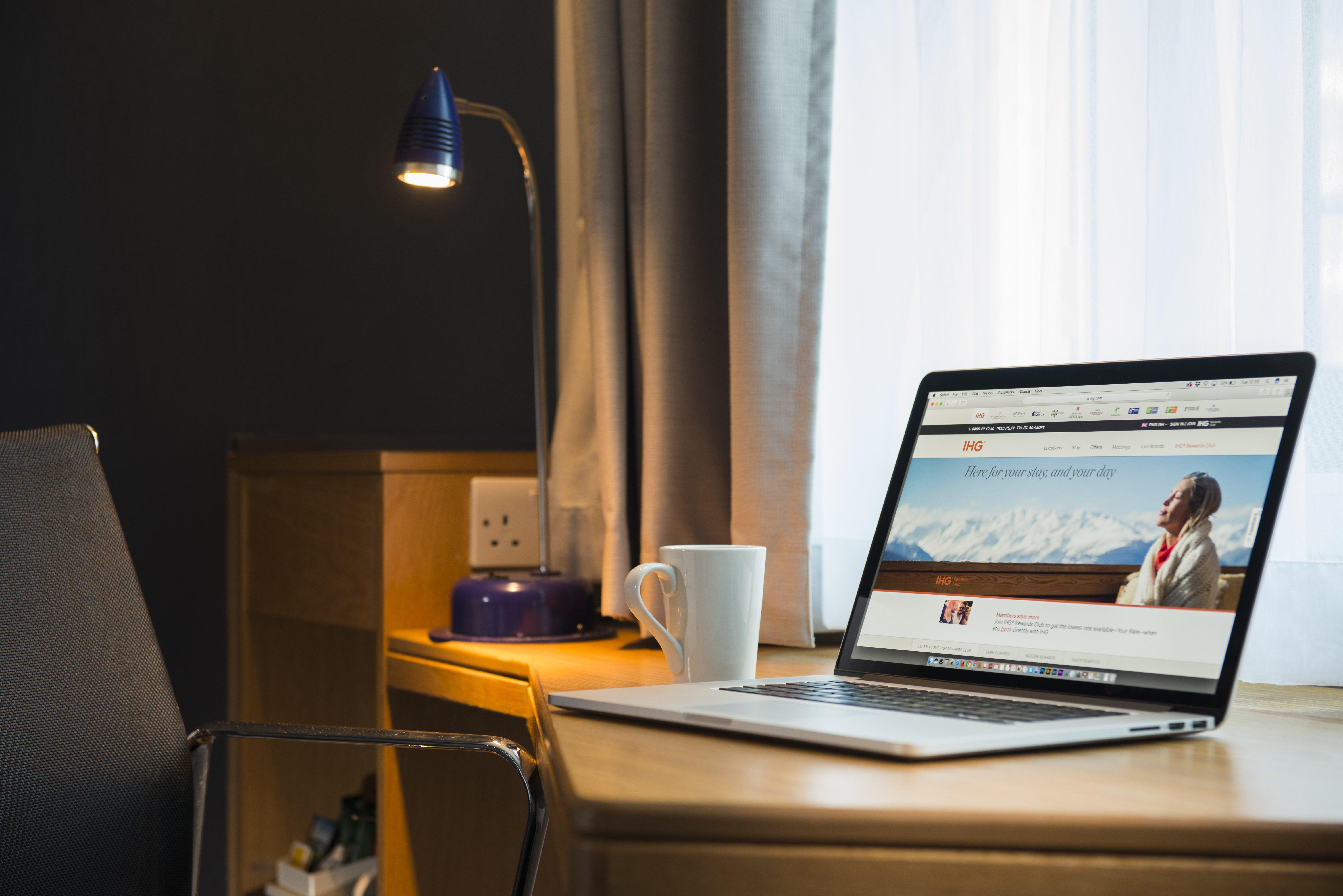 Holiday Inn Express Stoke-On-Trent By Ihg Dış mekan fotoğraf