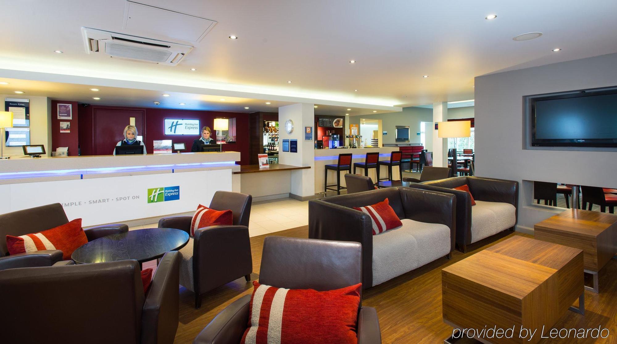 Holiday Inn Express Stoke-On-Trent By Ihg Dış mekan fotoğraf