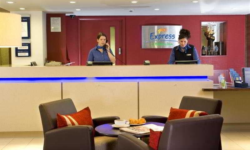 Holiday Inn Express Stoke-On-Trent By Ihg Dış mekan fotoğraf