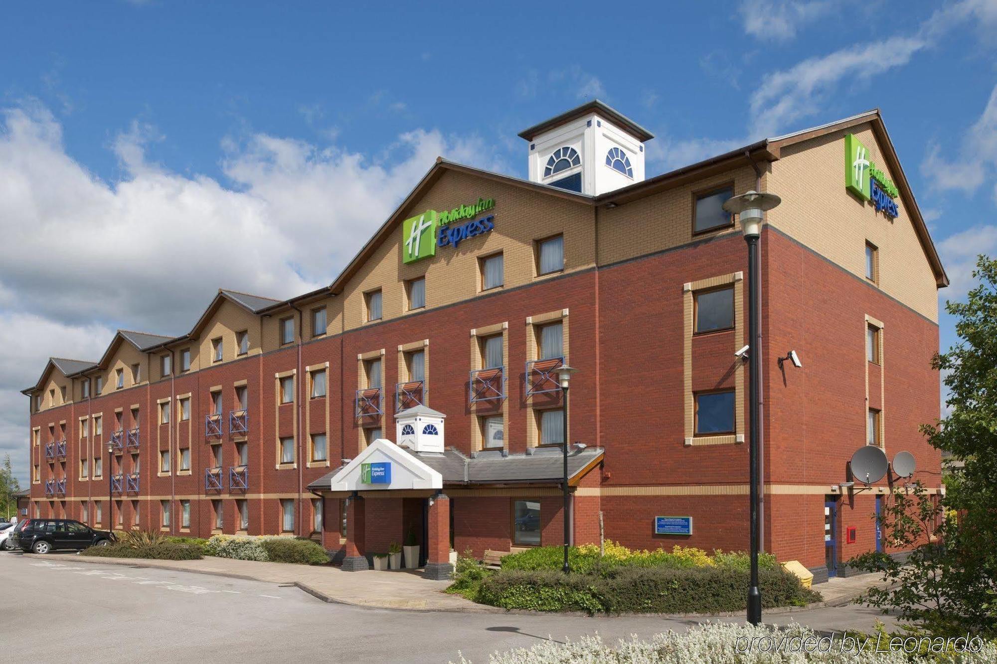 Holiday Inn Express Stoke-On-Trent By Ihg Dış mekan fotoğraf