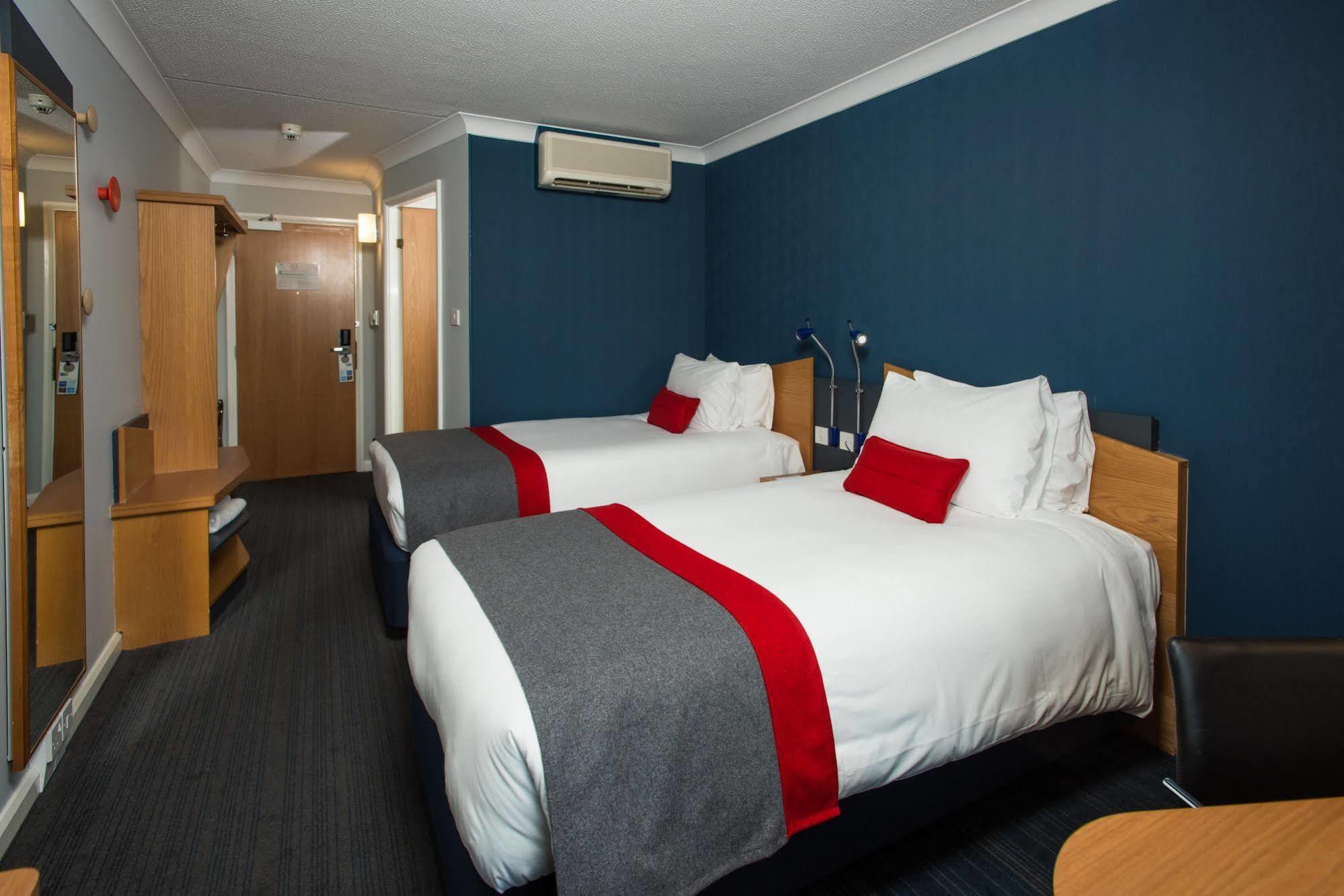 Holiday Inn Express Stoke-On-Trent By Ihg Dış mekan fotoğraf